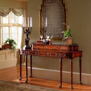 The Mirror Versailles