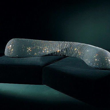 The sofa On the Rocks