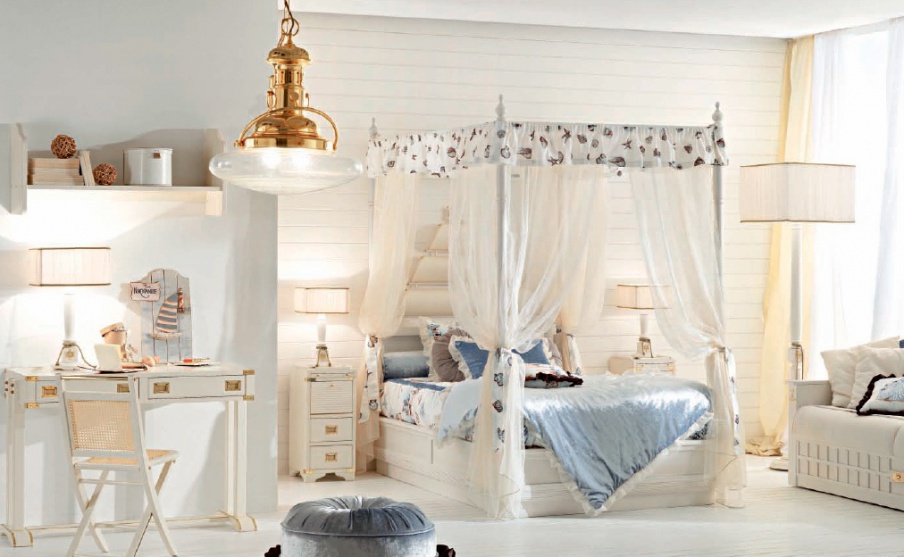 Children (Suite for children) The bedroom Princess's, Caroti