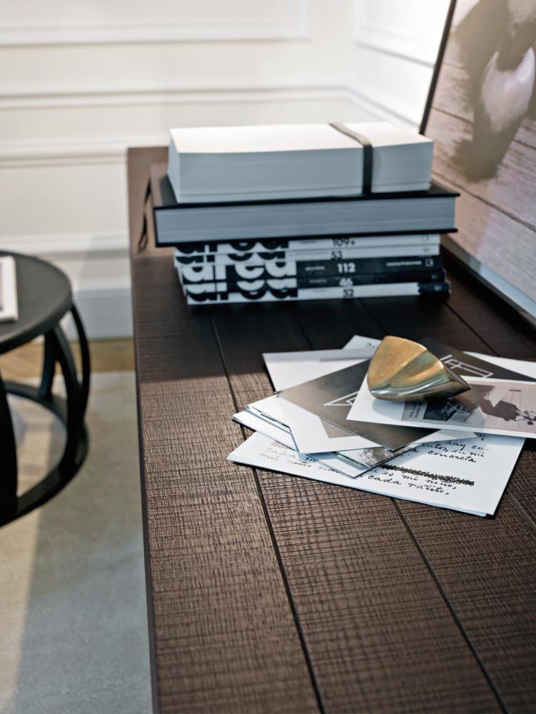 The Antares console with wooden top, B&B Italia