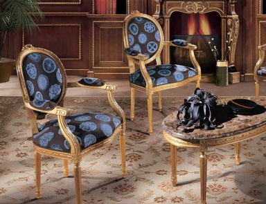 Armchair with wooden armrests Goethe, Angelo Cappellini