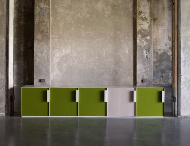 Dresser Tapas, EmmeBi