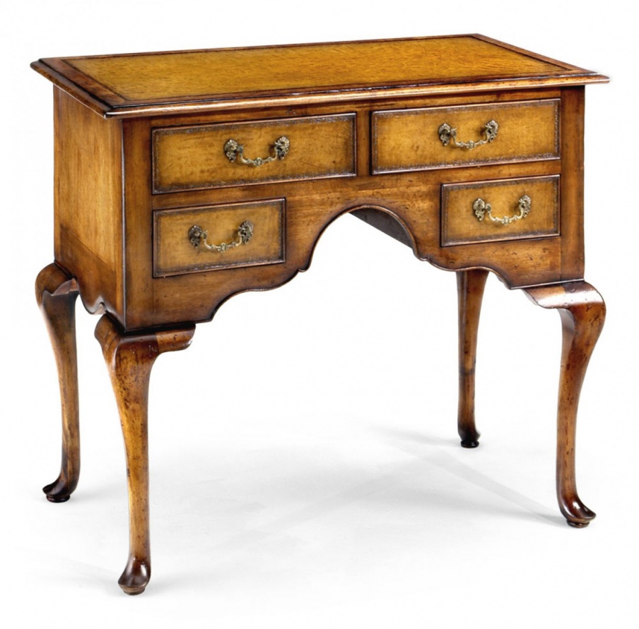 Queen Anne dressing table, Jonathan Charles