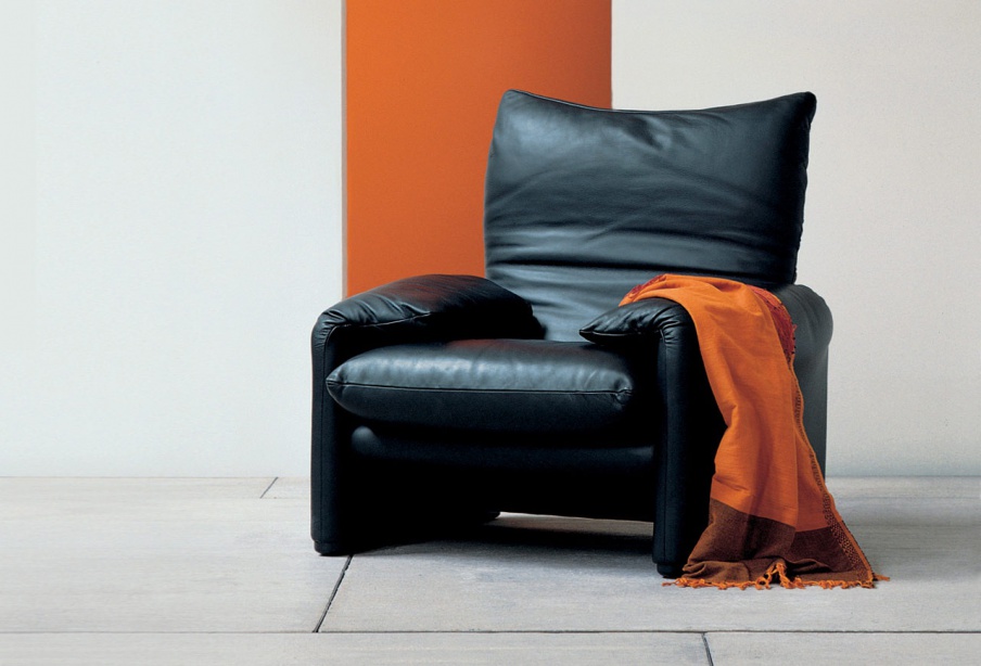 Chair 675 MARALUNGA, Cassina