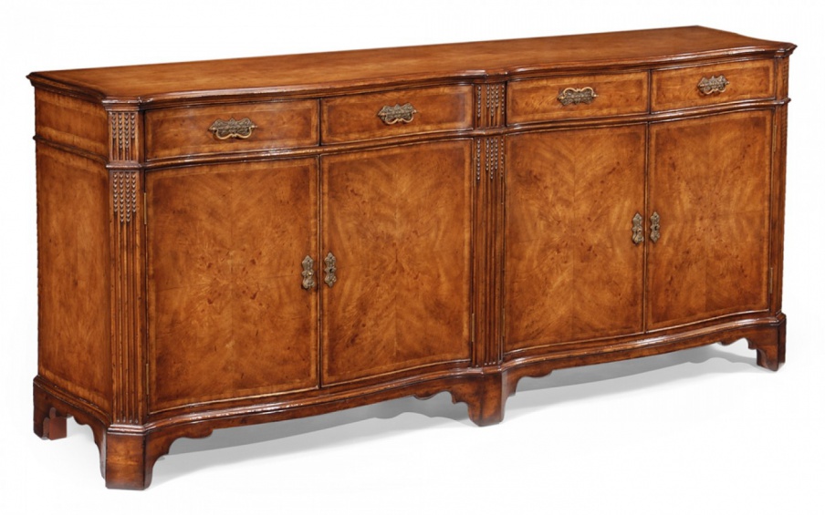 A snack bar with shponirovannye housing Windsor, Jonathan Charles