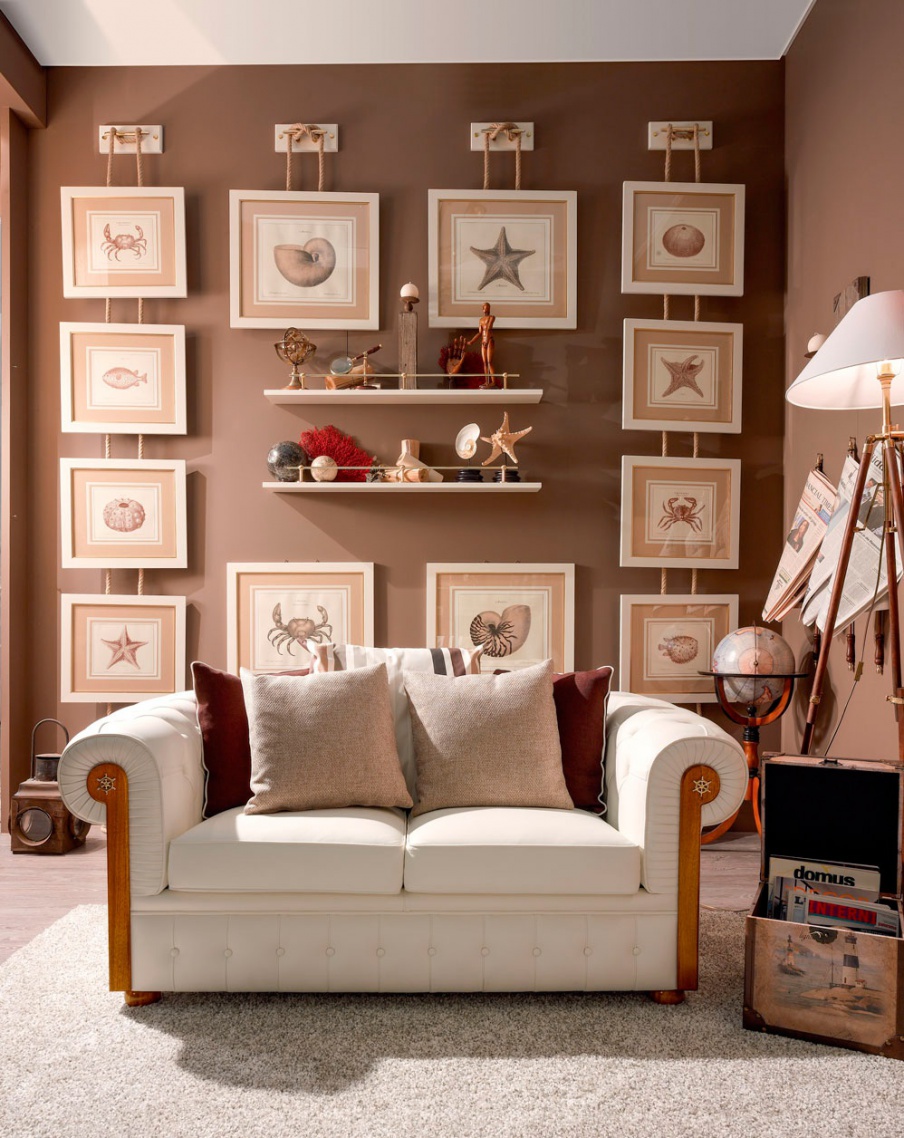 Two-seater sofa on wooden frame Chester, Caroti