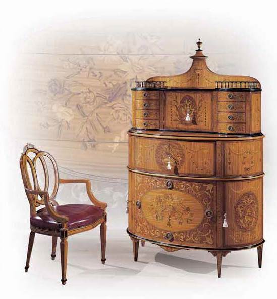 A chest of drawers made of solid wood, Ezio Bellotti