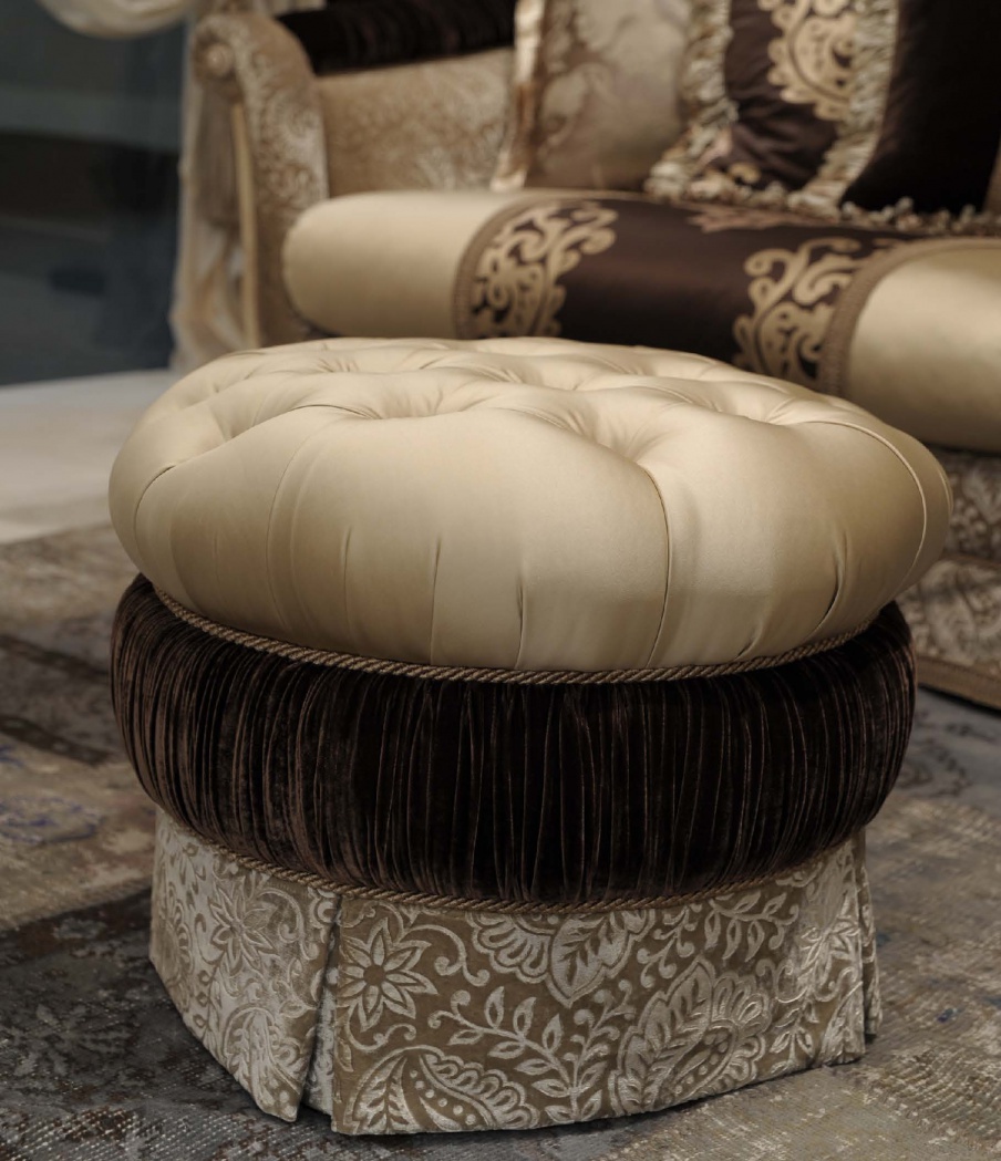 Poof Goya, Bruno Zampa