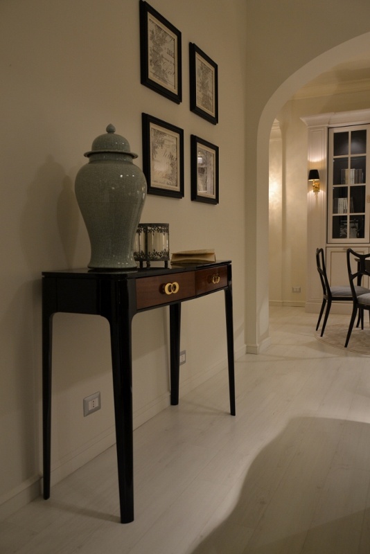 Console Norma with a frame made of wood naturallog, Galimberti Nino