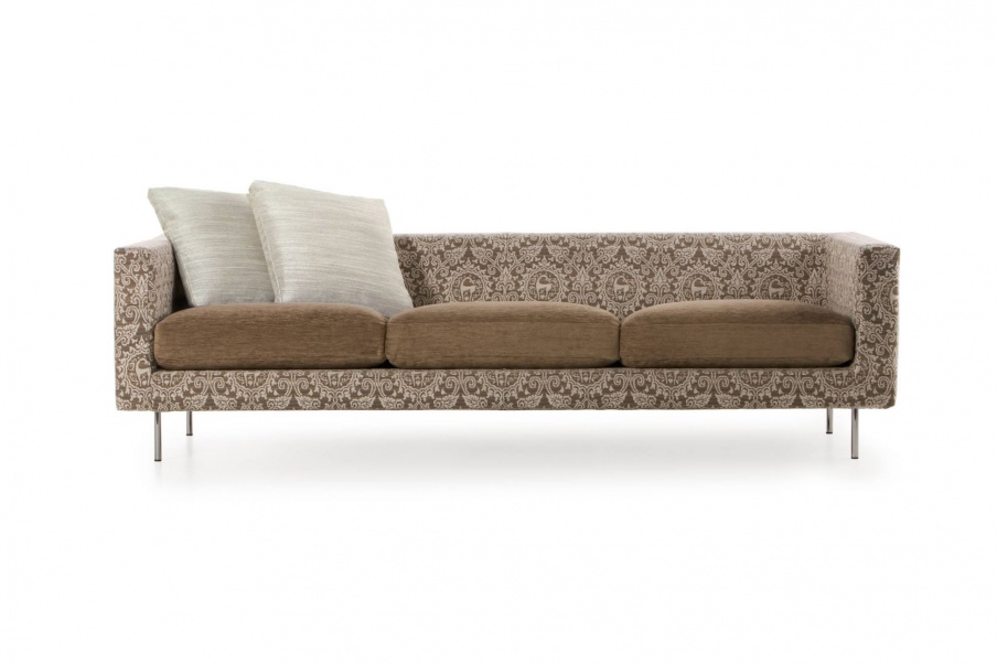 Triple Medallion sofa in fabric, Moooi