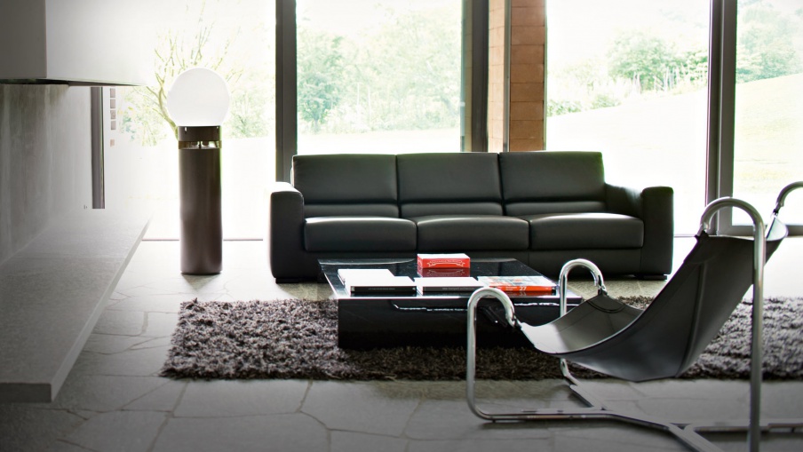 Three-seater sofa with frame in wood and metal Jaco, Busnelli