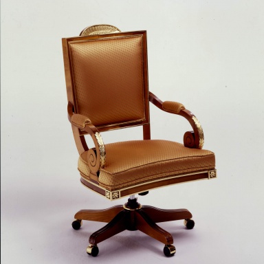 The Impero Chair