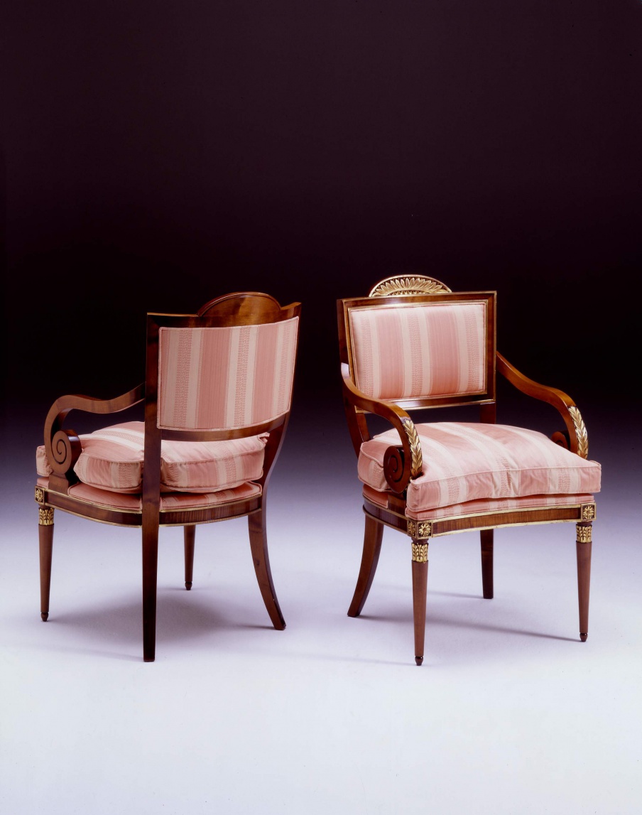 Chair with armrests made of natural wood Impero, Colombo Stile