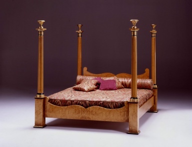A four-poster bed Impero, Colombo Stile