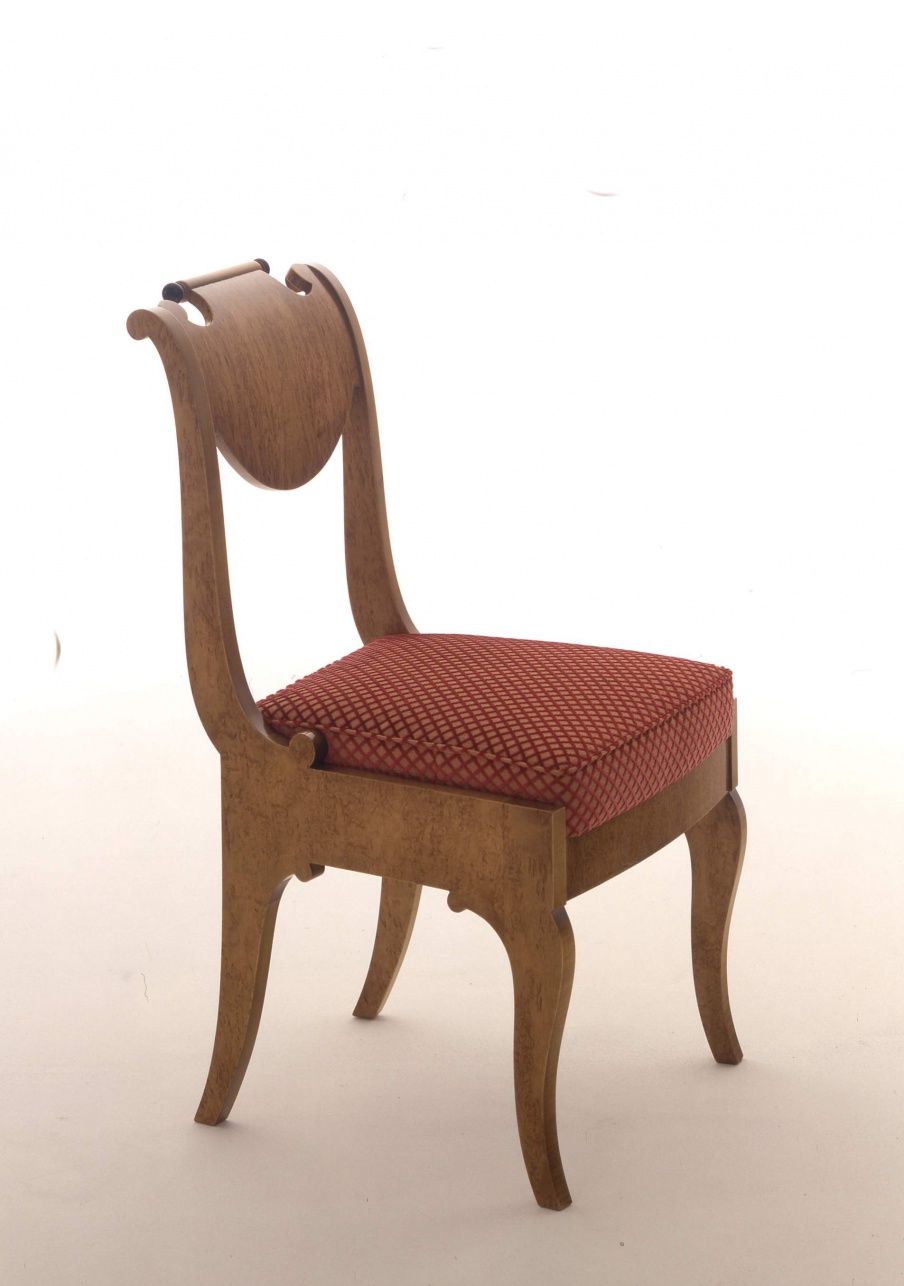 Chair Kremlin, Colombo Stile