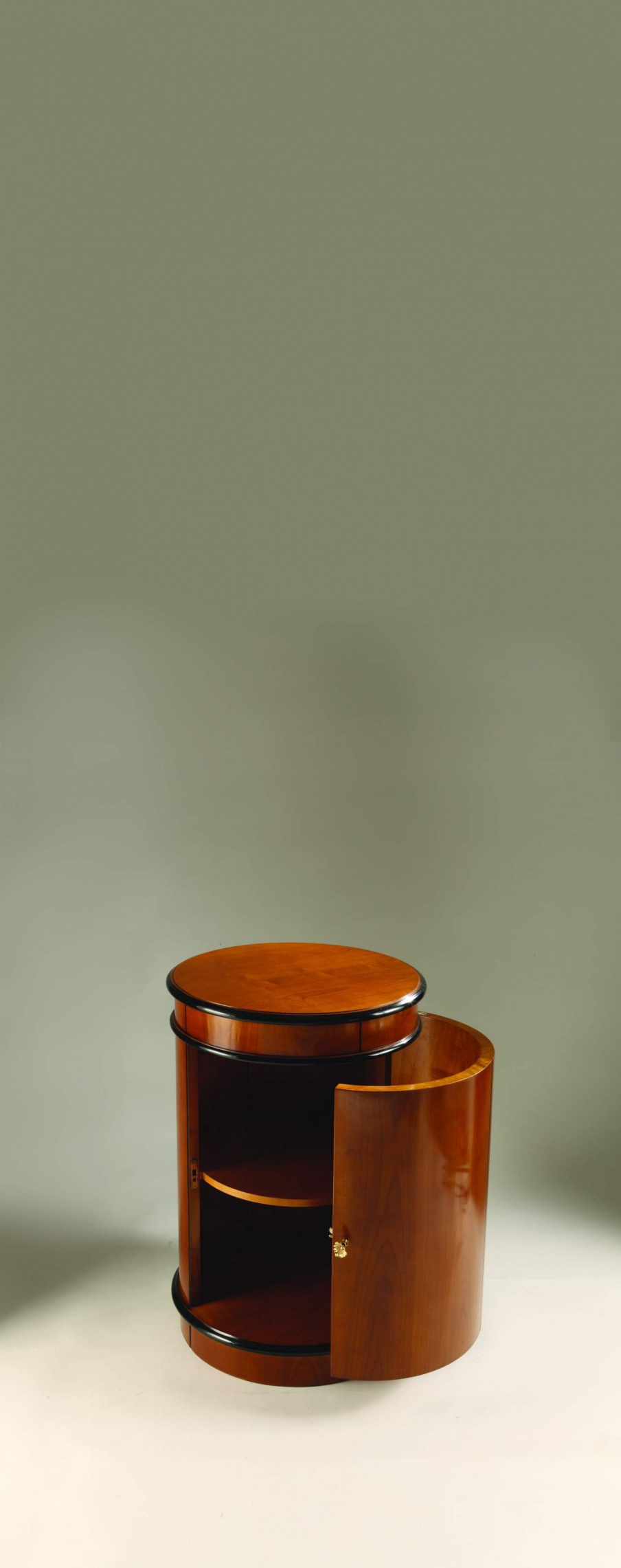 Bookcase natural wood Sandra Rossi, Colombo Stile