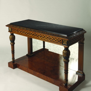 Console By Sandra Rossi