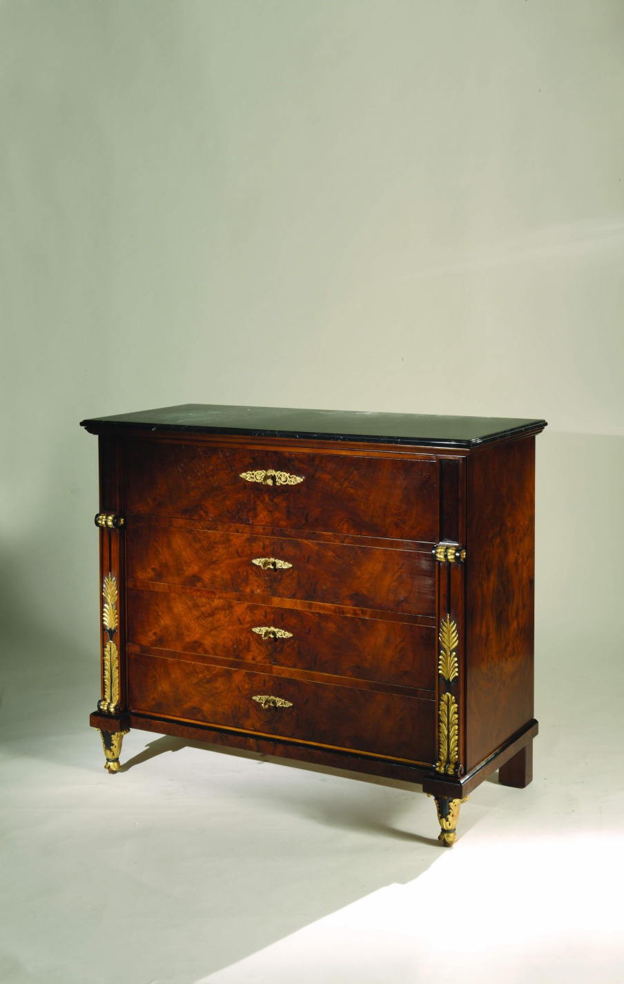 A dresser made of wood Sandra Rossi, Colombo Stile