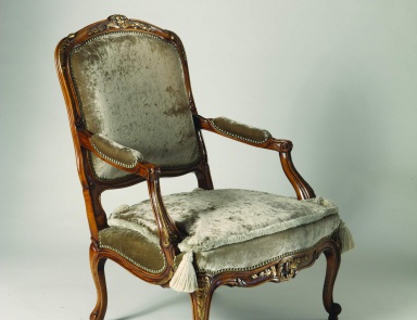 Chair Sandra Rossi from natural wood, and Colombo Stile