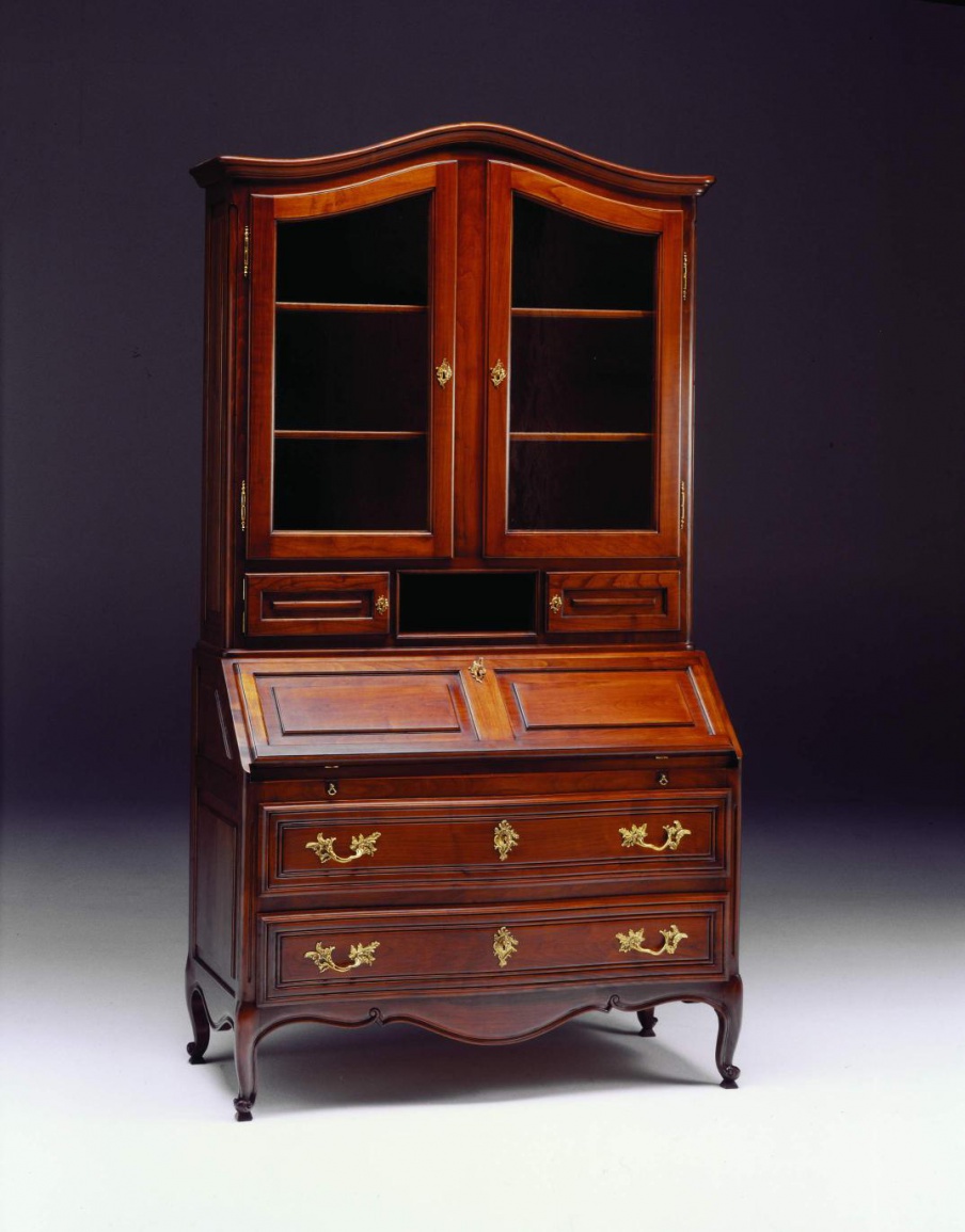 Sideboard Sandra Rossi from natural wood, and Colombo Stile