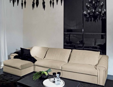 Corner sofa in Polo Club leather upholstery, Fendi