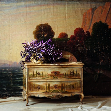 The dresser S. I. P. ARR 09