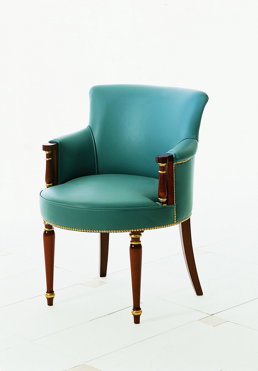 Chair on a swivel base made of natural wood S. I. P. ARR 09, Colombo Stile