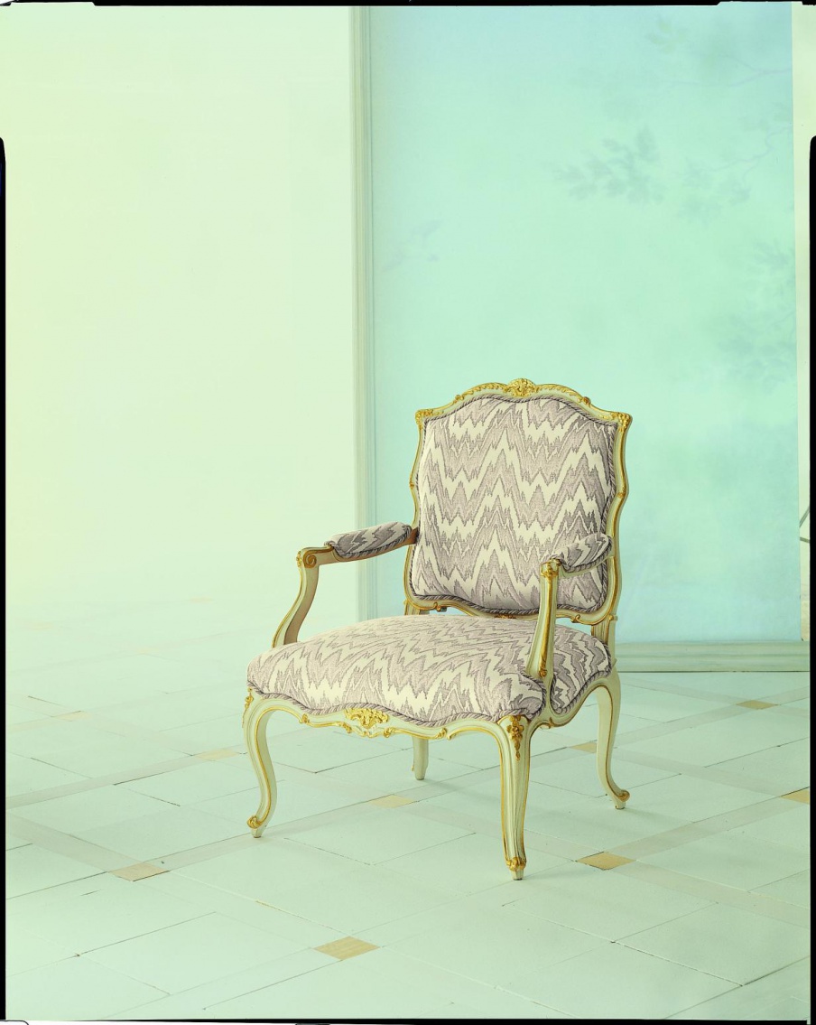 Chair with armrests made of natural wood S. I. P. ARR 09, Colombo Stile