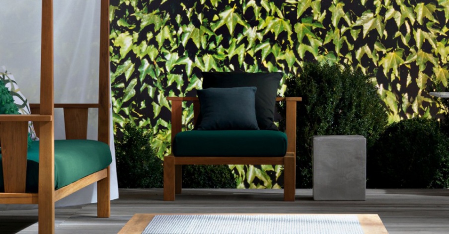 The chair of the TEC textile upholstery InOut 06, Gervasoni