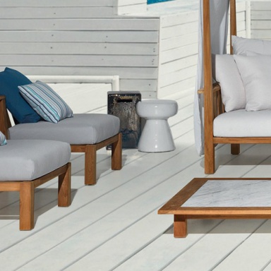 The Armchair InOut 06