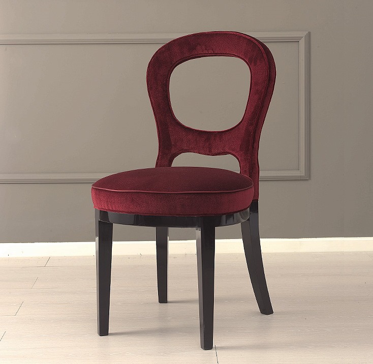 The chair with the frame made of solid wood Gilda, Galimberti Nino