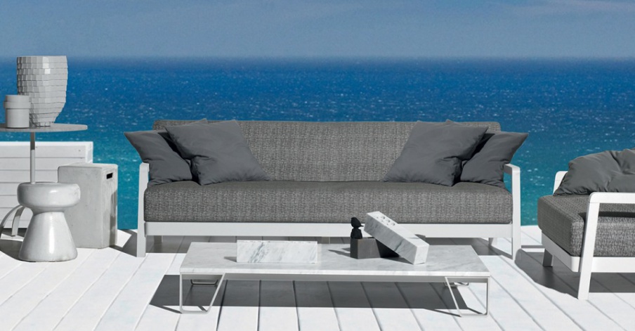 Sofa in fabric InOut 104, Gervasoni