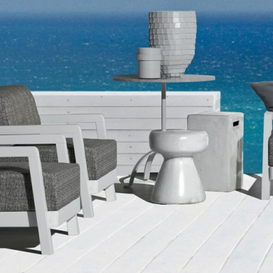 The Armchair InOut 105