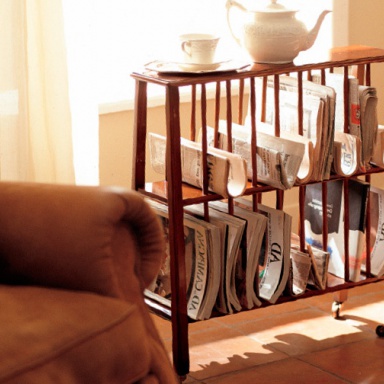 Rack for Newspapers Office Design