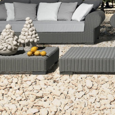 The coffee table InOut 610