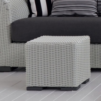 The coffee table InOut 611