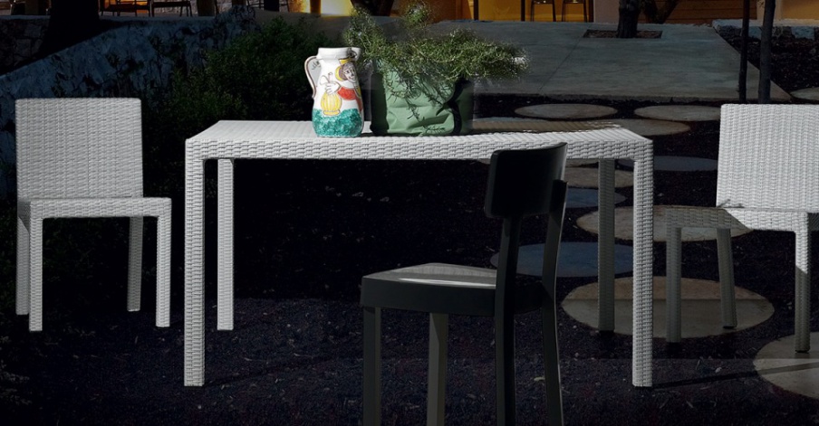 Dining table InOut 231 232 233 234, Gervasoni