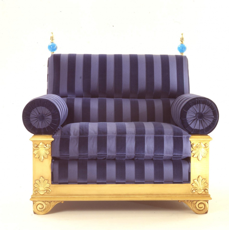 The chair of The Orientalists made of natural wood, Colombo Stile