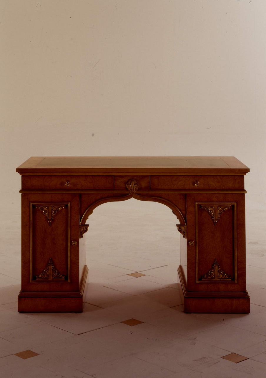Desk natural wood The Orientalists, Colombo Stile