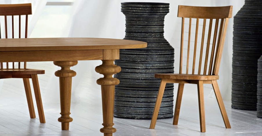 The InOut chair with high back, Gervasoni