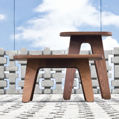 InOut 944 is a coffee table