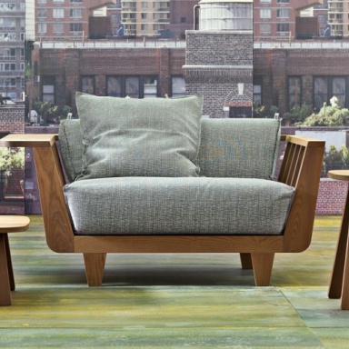 InOut 944 is a coffee table