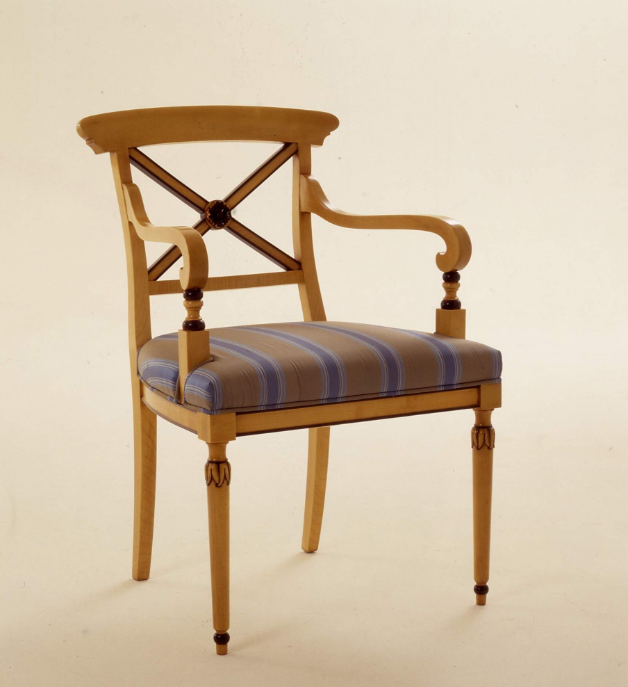 Chair with armrests made of natural wood Wien, Colombo Stile