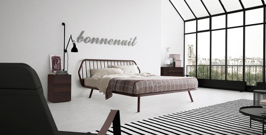 Bed on wooden frame Trama, Pianca