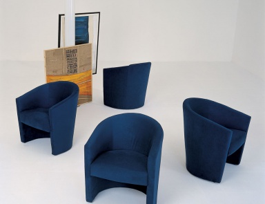 Armchair with a curved backrest Scott, Il Loft