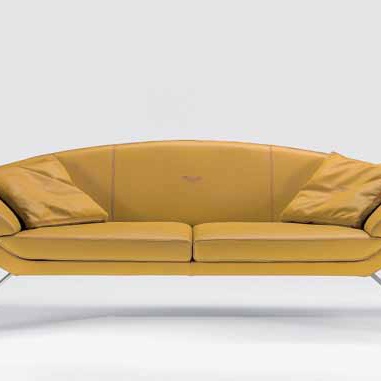 Three-seater sofa V010
