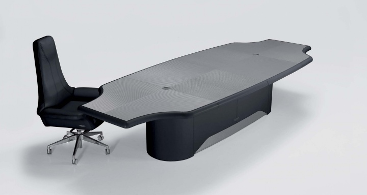 Conference table V045