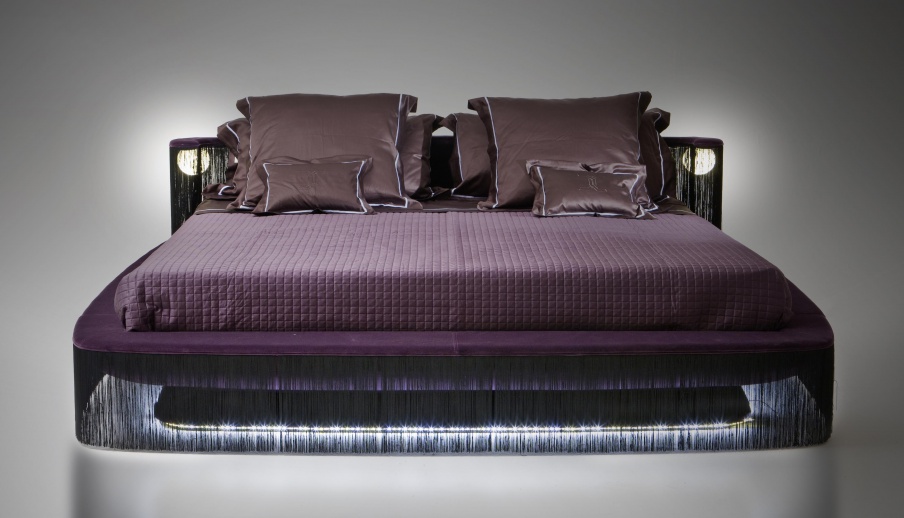 Double bed Avenue Marceau, Colombo Stile