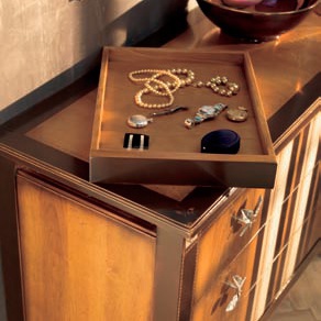 A Chest Of Drawers Art.335 N