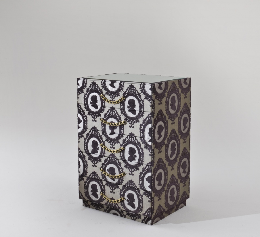 A dresser made of wood Rue de Charonne, Colombo Stile